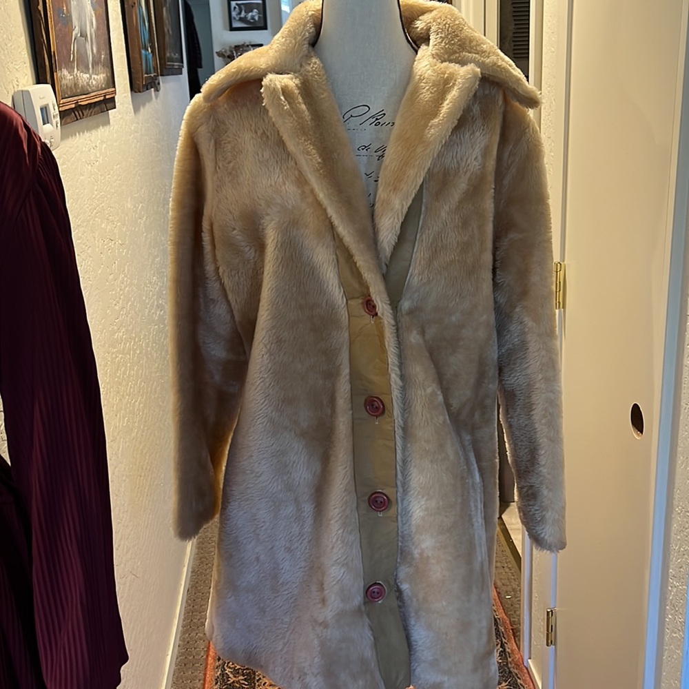 Vintage NPC fashions light weight Teddy Bear Fur Coat
